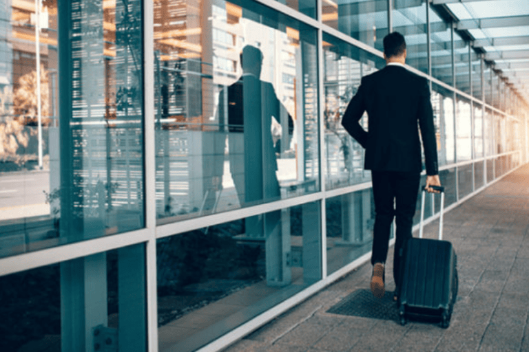 The 5 essential tools of the 21st century road warrior
