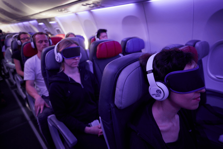 Smiling Mind partners with Virgin Australia to offer guided meditation on flights