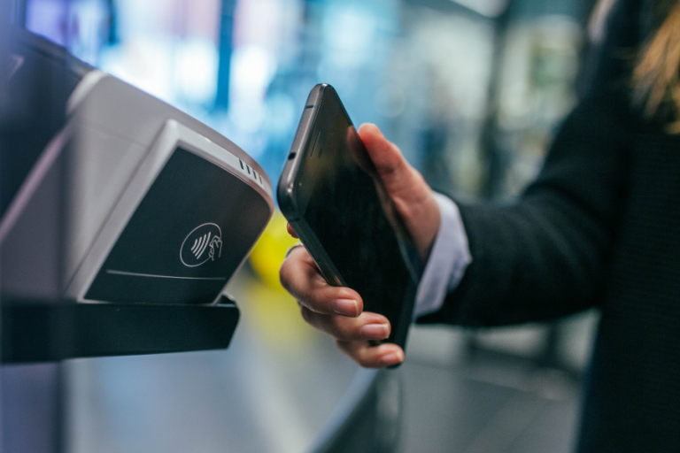 Real-time payments to hit 10.1 trillion by 2023: report