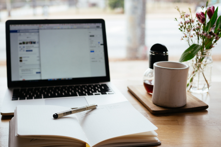 We’re looking for new Editors!