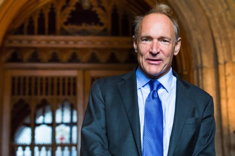 Web inventor Tim Berners-Lee says the government's news media bargaining code could break the internet, but there is a fix
