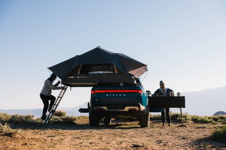 Ignition Lane's Weekly Wrap: The IPO rollercoaster - who's in and out, Rivian gets trucked, how Netflix delivered 500x