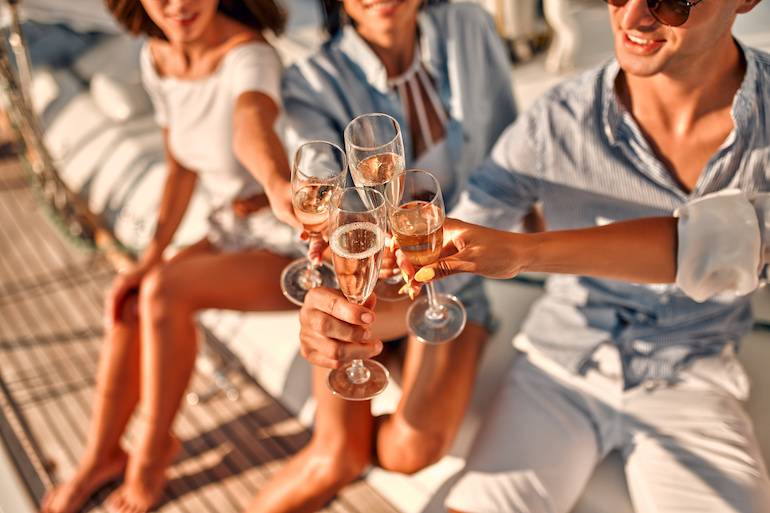 Party, champagne, yacht