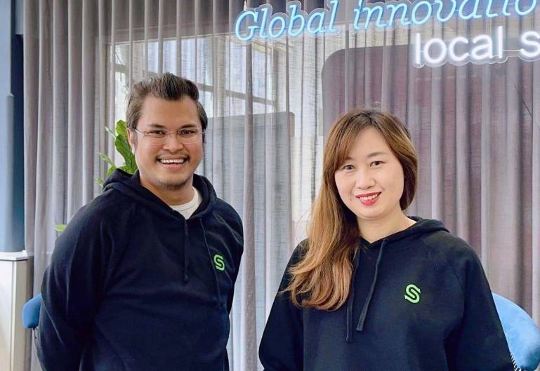 Dave Dela Cruz and Tarsi Luo