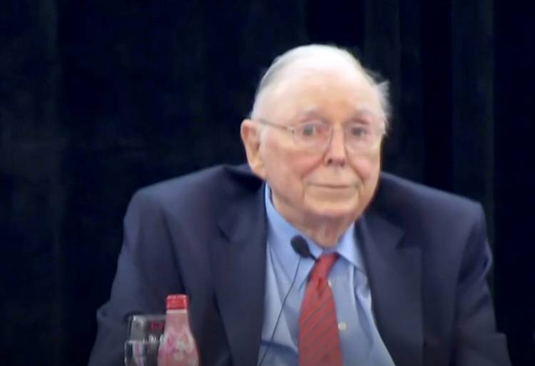 Billionaire investor Charlie Munger had some choice things to say about VCs and crypto
