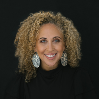 Yolanda Finette