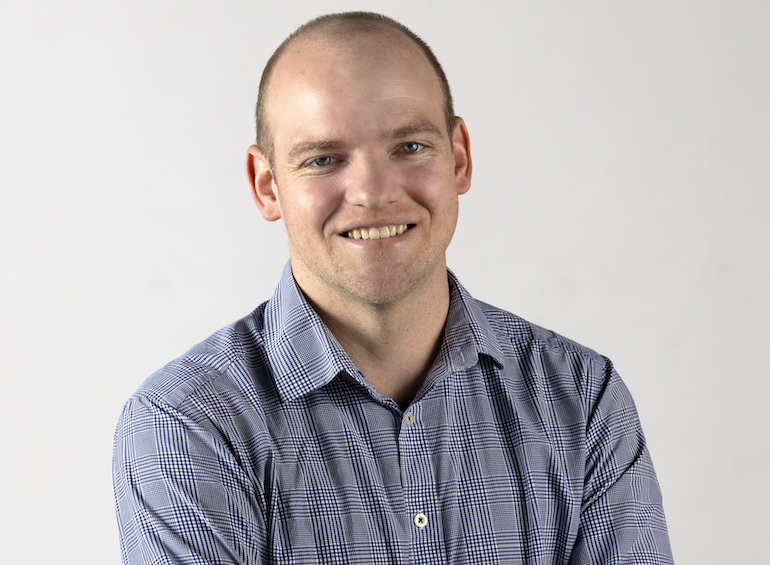 Dr. Peter Richardson