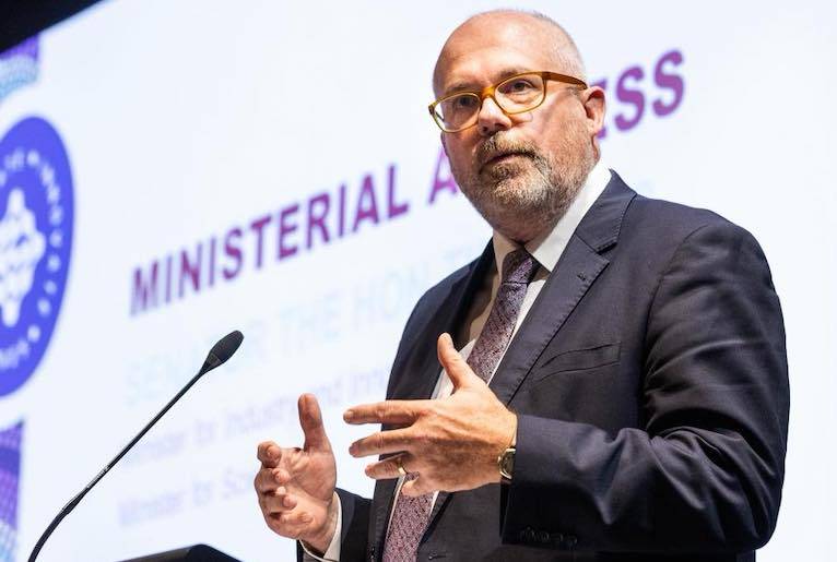 Aussie! Aussie! Aussie! AI! AI! AI!: Innovation minister Tim Ayres on the national potential of artificial intelligence