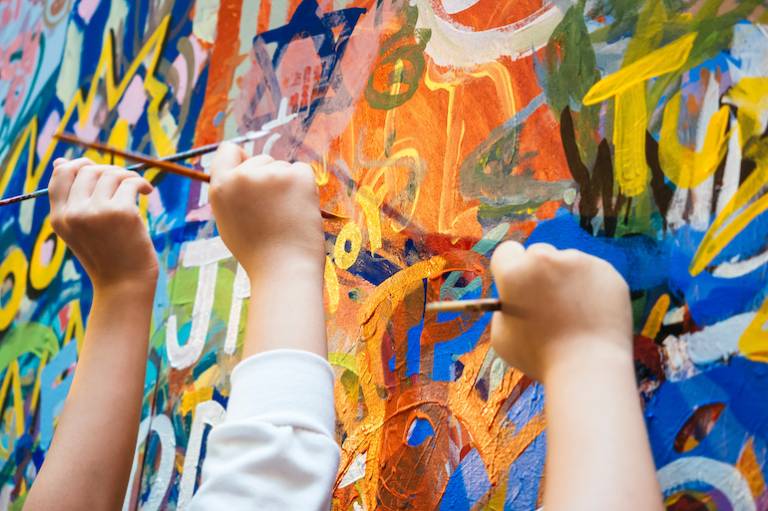 How 4 nurses who said they couldn’t afford to buy art led to an amazing, and affordable, exhibition opening in Sydney this week